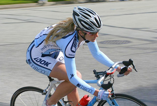 Lady Jerk Cyclist